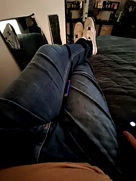 rexcherry69 online show from December 1, 2025, 8:19 am