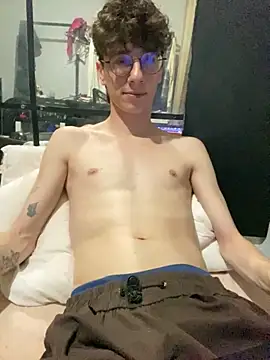 HeiRique online show from October 29, 2025, 3:53 am