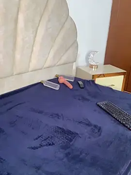 Kimberly TaylorX online show from September 11, 2025, 1:55 pm