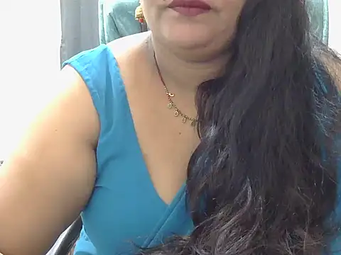 Snapshot of Nisha-telugu chatting on April 28, 2026, 6:46 pm Nisha-telugu online show from April 28, 2026, 6:46 pm
