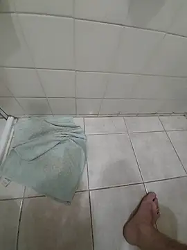 RoddieX online show from October 4, 2025, 3:32 pm