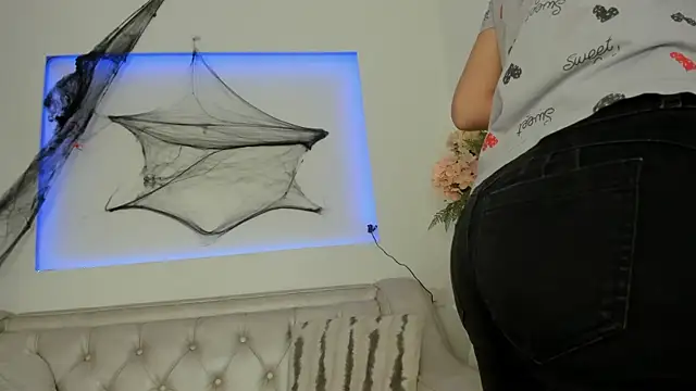 Ridwana  online show from October 23, 2025, 11:42 am