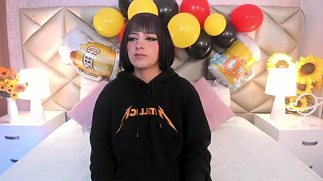 Snapshot of Adara__carter_ chatting on September 28, 2025, 12:54 pm Adara carter online show from September 28, 2025, 12:54 pm