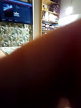 roi-du-silence online show from November 7, 2025, 11:38 pm