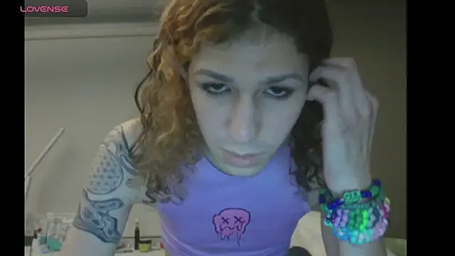 Snapshot of cuddlyavenue chatting on October 2, 2025, 3:13 am cuddlyavenue online show from October 2, 2025, 3:13 am