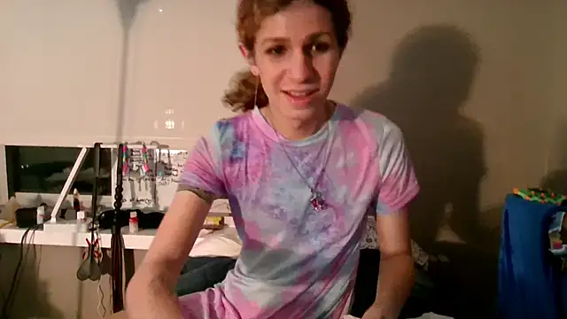 Snapshot of cuddlyavenue chatting on October 23, 2025, 1:27 am cuddlyavenue online show from October 23, 2025, 1:27 am