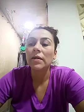 vanessa-titisM online show from October 10, 2025, 3:49 am