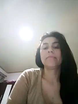 vanessa-titisM online show from February 1, 2026, 7:51 am