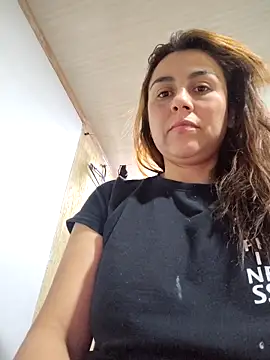 vanessa-titisM online show from April 24, 2026, 3:09 am