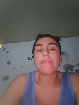 vanessa-titisM online show from June 5, 2026, 3:24 am