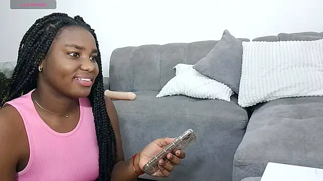 Marianah10 online show from September 29, 2025, 5:12 am