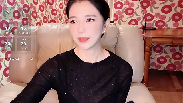 miss-lin online show from November 24, 2025, 1:22 pm