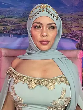  hafsa  online show from December 15, 2025, 5:17 pm