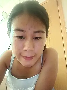 luy-xinh02 online show from September 15, 2025, 8:25 am