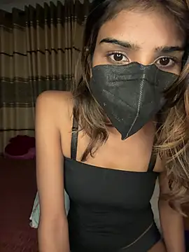 Mira SL online show from February 22, 2026, 7:45 pm