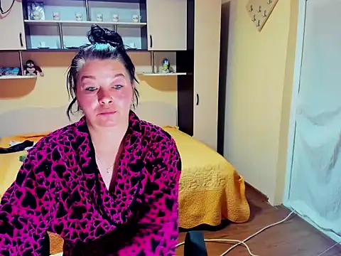 Soffy Skye online show from May 17, 2026, 4:54 am