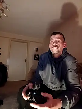 Snapshot of Michael_baabum chatting on December 5, 2025, 5:09 pm Michael baabum online show from December 5, 2025, 5:09 pm