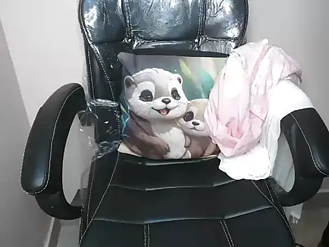 bold naina online show from October 16, 2025, 3:40 am