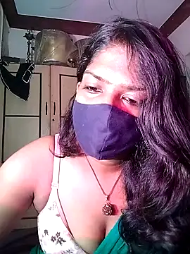 Snapshot of Tamil_Kavitha chatting on July 5, 2026, 5:09 pm Tamil Kavitha online show from July 5, 2026, 5:09 pm