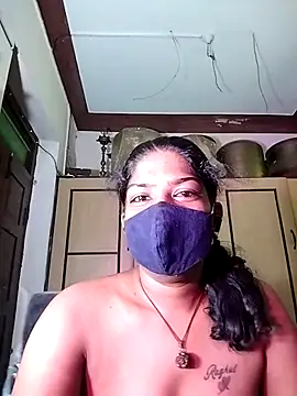Snapshot of Tamil_Kavitha chatting on July 12, 2026, 7:43 am Tamil Kavitha online show from July 12, 2026, 7:43 am