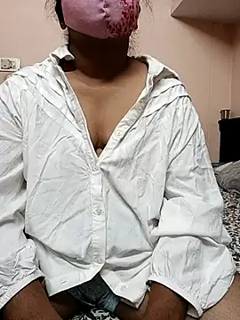 Snapshot of preethi-lovely chatting on September 30, 2025, 5:51 pm preethi-lovely online show from September 30, 2025, 5:51 pm