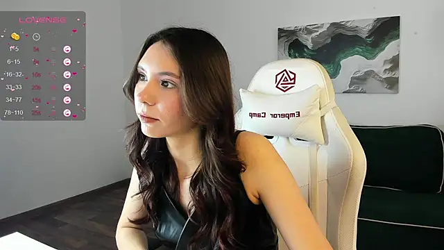 Kelly Harrison online show from September 19, 2025, 8:38 am