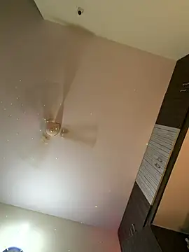 Jazz kaurr online show from April 8, 2026, 7:14 pm