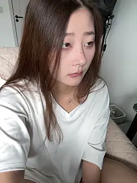 MU-MU6666 online show from November 10, 2025, 7:07 am