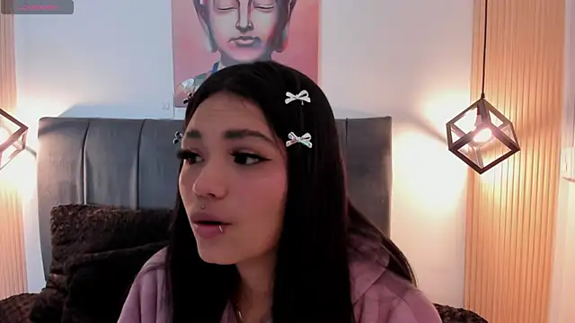 Snapshot of Evaa_rosee_ chatting on September 26, 2025, 12:31 pm Evaa rosee online show from September 26, 2025, 12:31 pm