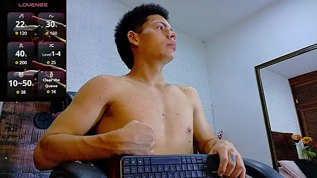 JhosuaVega online show from October 18, 2025, 7:14 pm