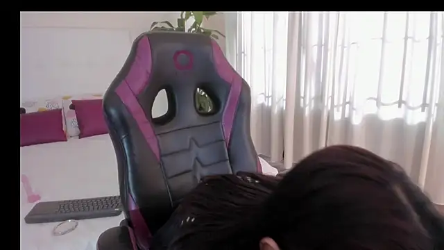 Diabla-09 online show from October 8, 2025, 12:47 pm