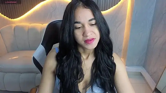 Maia Tx online show from November 4, 2025, 12:59 pm