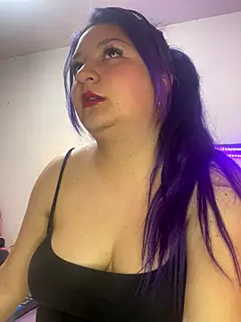 Emma  Fox  online show from September 23, 2025, 3:15 pm