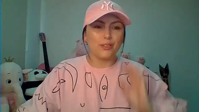 Snapshot of Venusina_07 chatting on April 24, 2026, 4:42 pm Venusina 07 online show from April 24, 2026, 4:42 pm