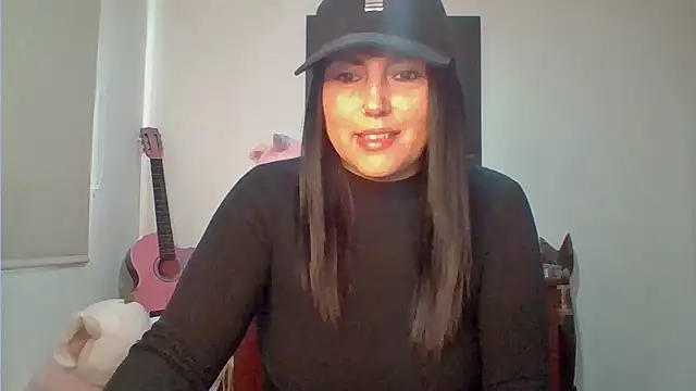 Snapshot of Venusina_07 chatting on May 8, 2026, 4:01 pm Venusina 07 online show from May 8, 2026, 4:01 pm