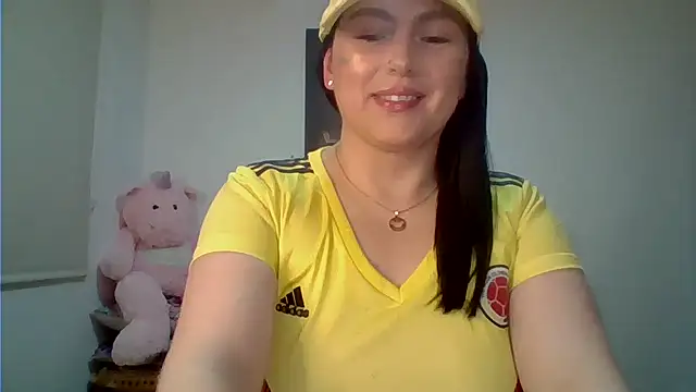 Snapshot of Venusina_07 chatting on June 13, 2026, 3:48 am Venusina 07 online show from June 13, 2026, 3:48 am
