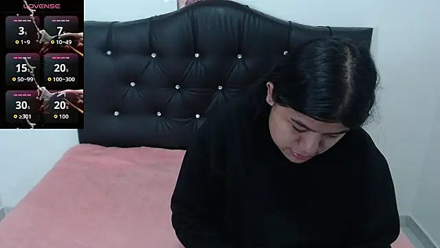 April Becker online show from March 29, 2026, 2:55 am