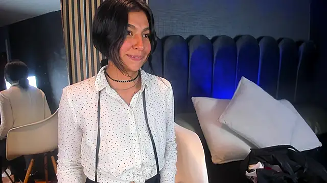 Snapshot of Keila_Fg chatting on November 3, 2025, 7:48 pm Keila Fg online show from November 3, 2025, 7:48 pm