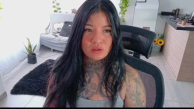 Unatatuada online show from October 2, 2025, 1:07 pm