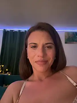 Snapshot of ScarlettNoirr chatting on June 25, 2026, 8:13 pm ScarlettNoirr online show from June 25, 2026, 8:13 pm