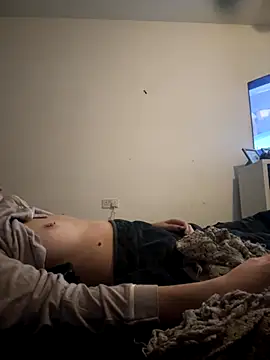 IceEyesUK online show from October 17, 2025, 9:28 pm