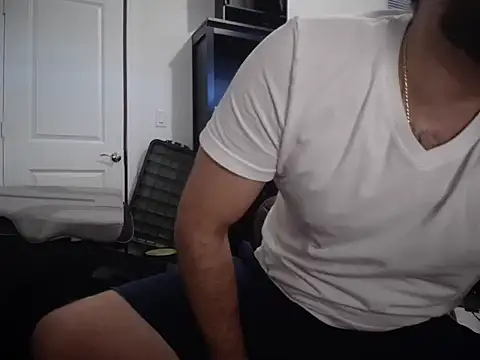 jasoncali305 online show from October 7, 2025, 9:12 pm