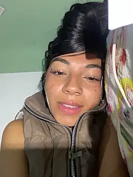 Lesly777  online show from September 20, 2025, 2:34 am