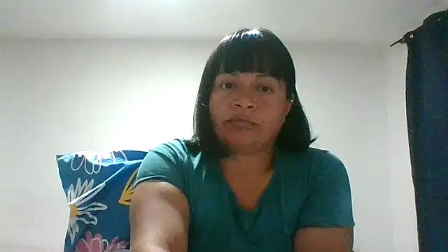 adri89-g online show from February 20, 2026, 3:36 am