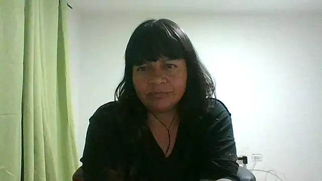 adri89-g online show from March 17, 2026, 2:38 am