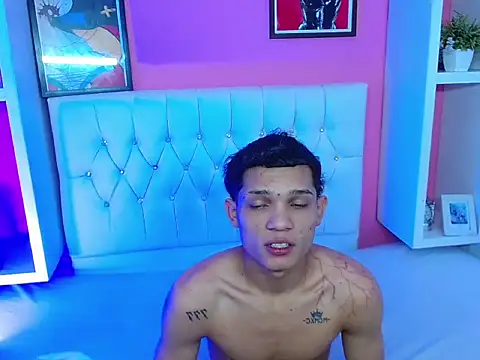 EL VENEZOLANO 22CM online show from September 21, 2025, 5:31 am