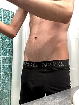 Secretcartier online show from October 31, 2025, 10:33 pm