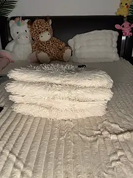 Andrestarr online show from February 15, 2025, 8:43 pm
