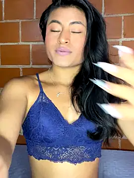 Michelle Narvaez online show from September 26, 2025, 6:34 pm