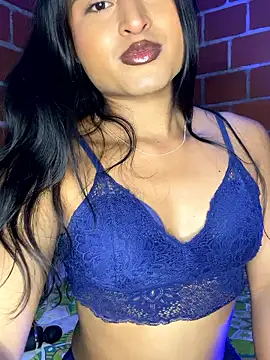 Snapshot of Michelle_Narvaez chatting on June 18, 2026, 1:28 am Michelle Narvaez online show from June 18, 2026, 1:28 am
